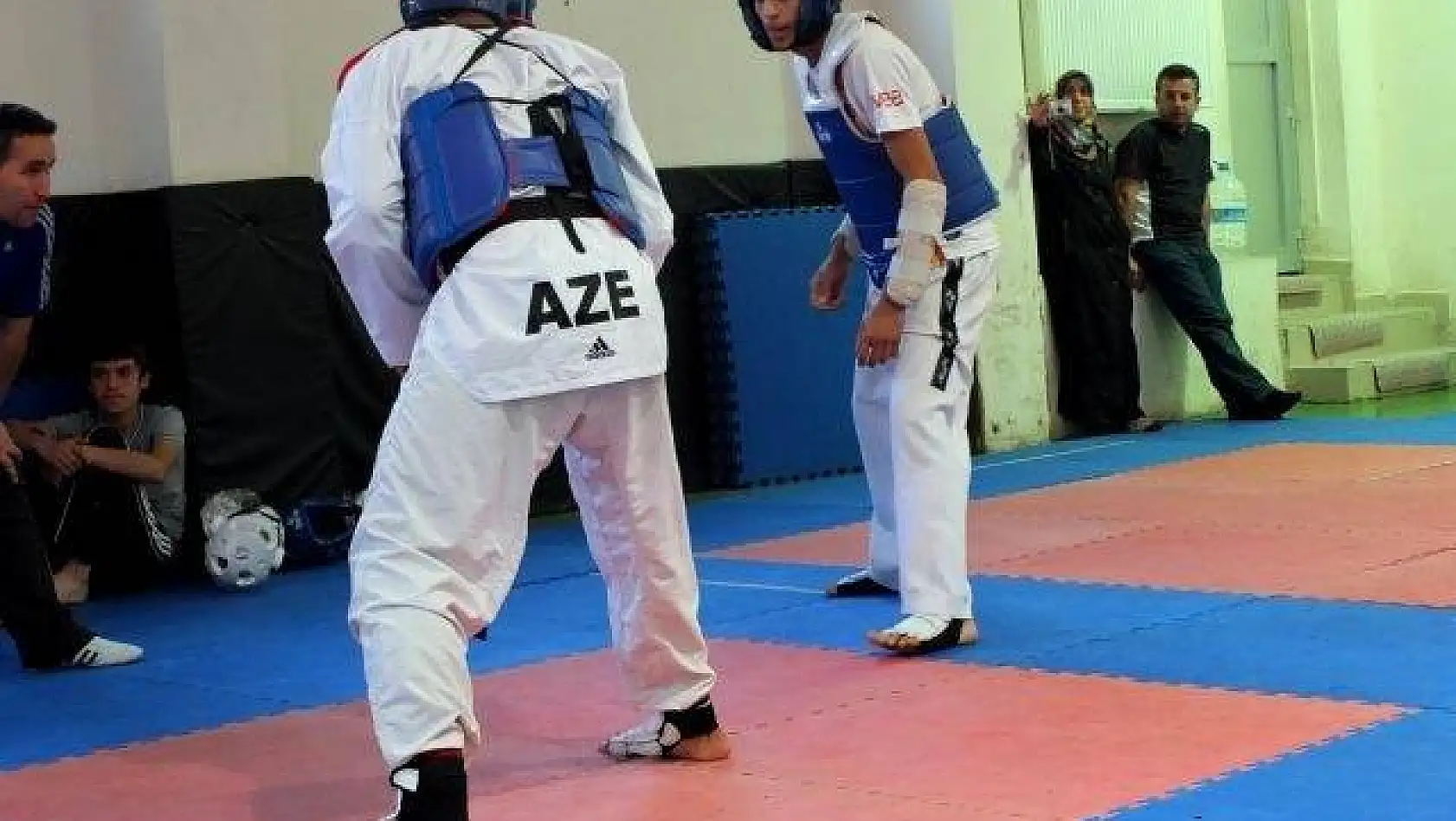 Azeri ve Kastamonu'lu Taekwondocular ortak antrenman 24-25 Ağustos 2013