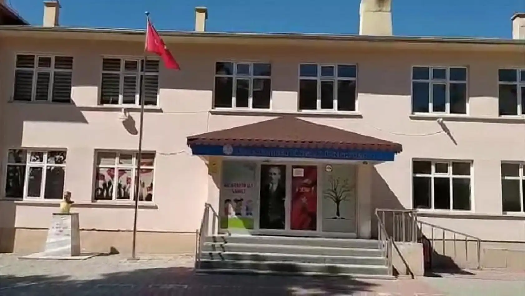 Bezmialem Vakıf Üniversitesi, Taşköprü'ye geliyor