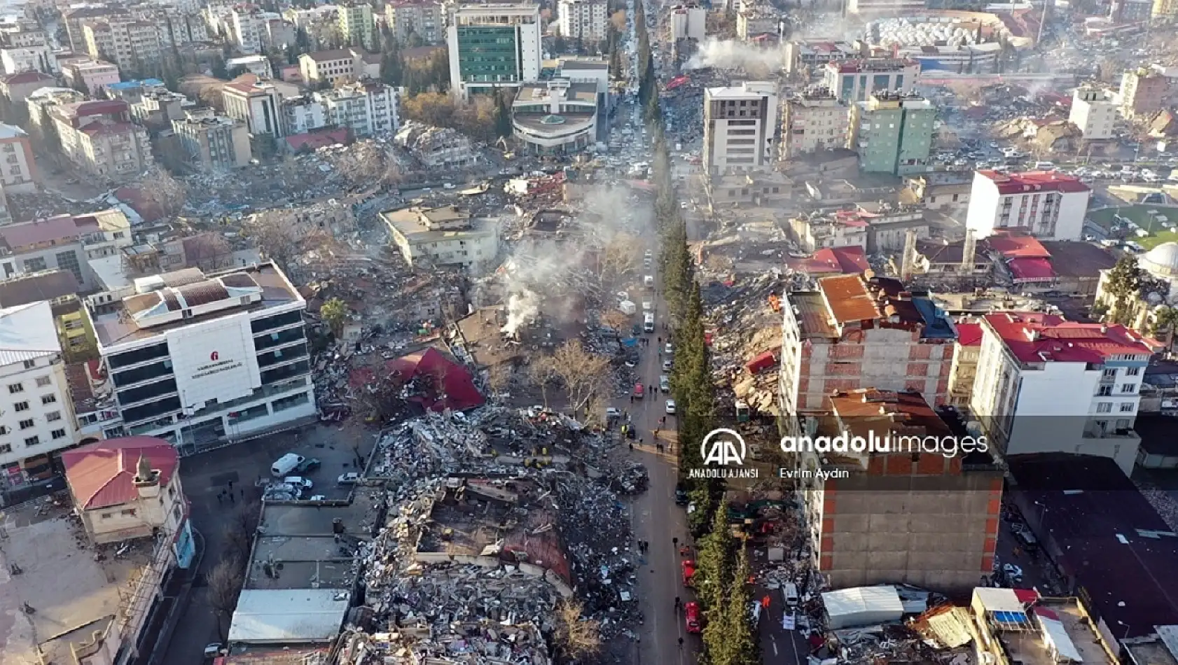 Depremde can kaybı yükseliyor