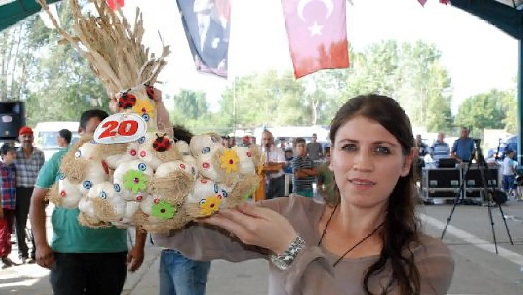 Dünyaca Ünlü Sarımsağın En Güzeli Seçildi