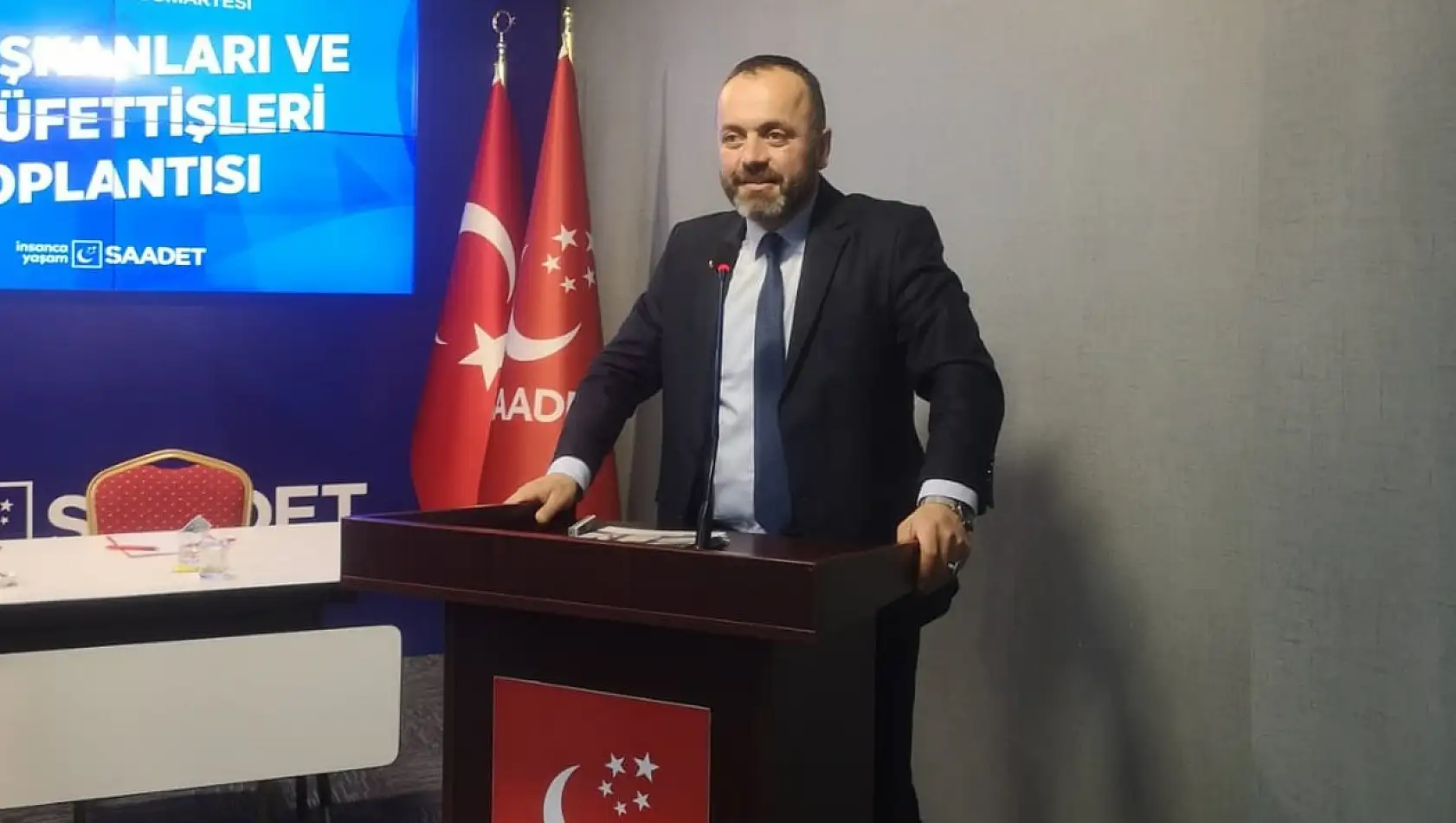 'Sen imam mısın, müteahhit misin?'