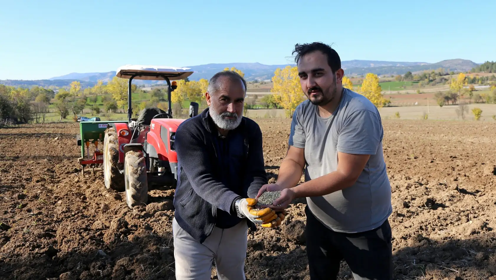 Siyez toprakla buluştu