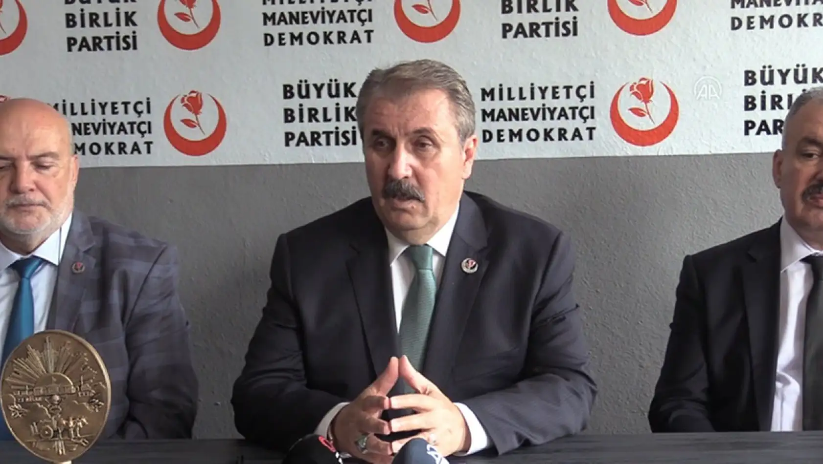 'Türkiye, bu terörist partisinden kurtarılmalıdır'