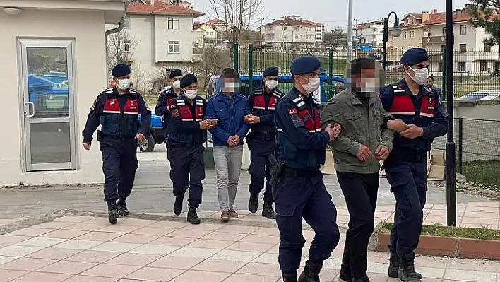 1 kişinin öldüğü, 2 kişinin yaralandığı kavgada 2 tutuklama!