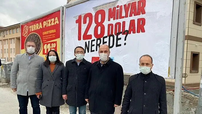 '128 milyar dolar nerede' afişlerinin kaldırılmasına tepki!