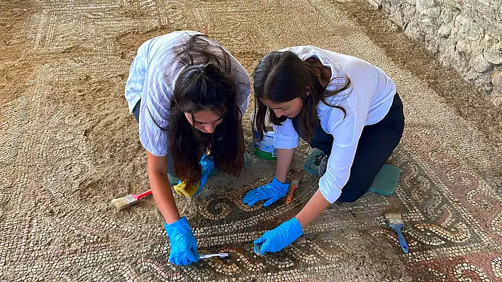 1800 yıllık mozaikler turizme kazandırılacak