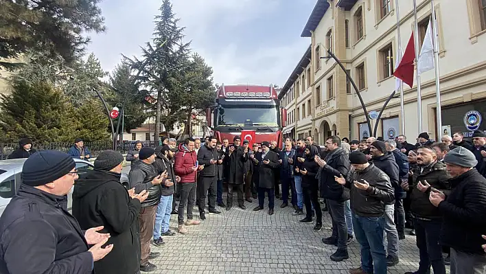 2 yardım tırı daha deprem bölgesine gönderildi