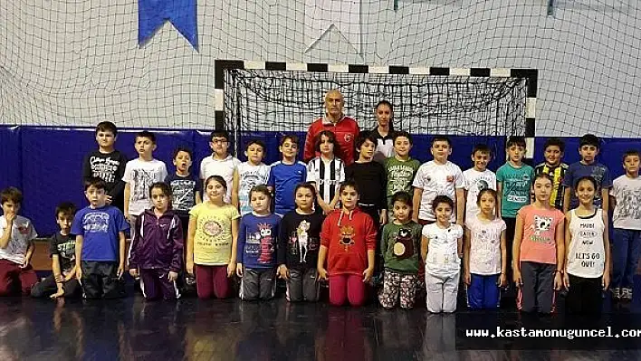 Hentbol Fabrika Son Sürat