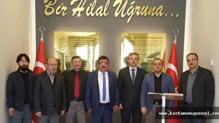 İYC'den Abdurrahmanpaşa Lisesi Ziyareti