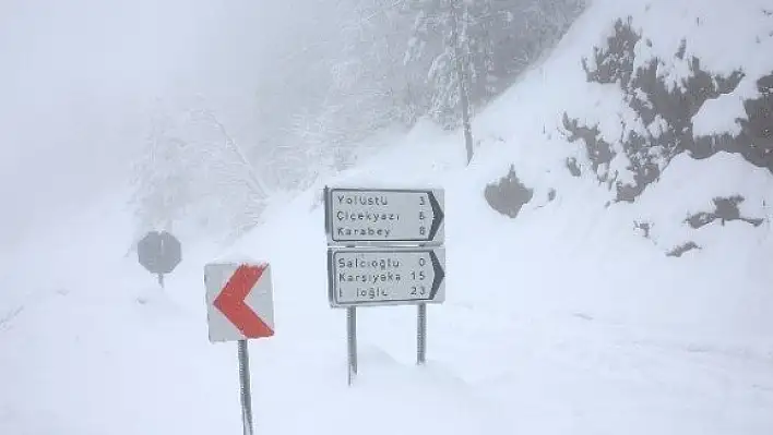 İnebolu'da 75 köy yolu ulaşıma kapandı