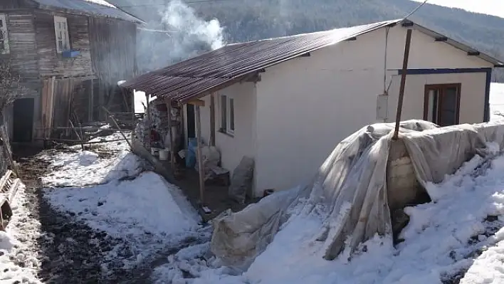 Azdavay'da ihtiyaç sahiplerine ev