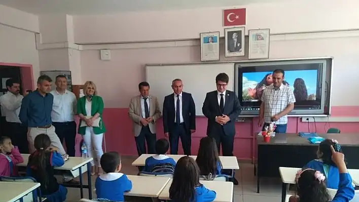 Daday'da öğrenciler karnelerini aldı