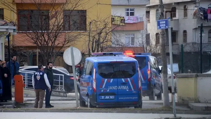 Kastamonu'da uyuşturucu operasyonu: 5 gözaltı