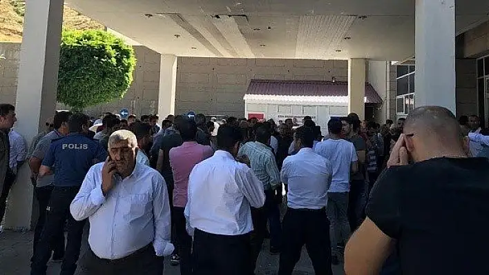 Makam aracına roketli saldırı düzenlenen binbaşı şehit düştü