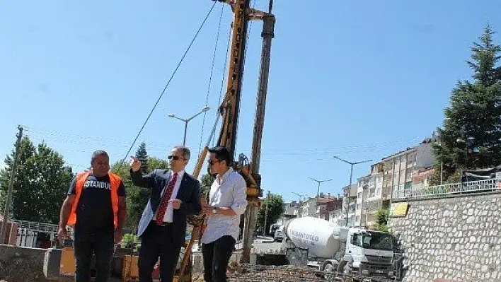 Kaymakam Pişkin, hükümet konağı inşaatını inceledi