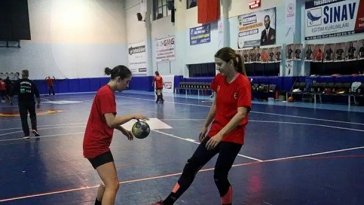 Kastamonu Belediyespor'da EHF Kupası hazırlıkları sürüyor