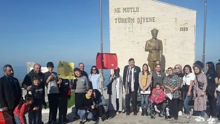 Otistik öğrencilere yapılan davranış protesto edildi