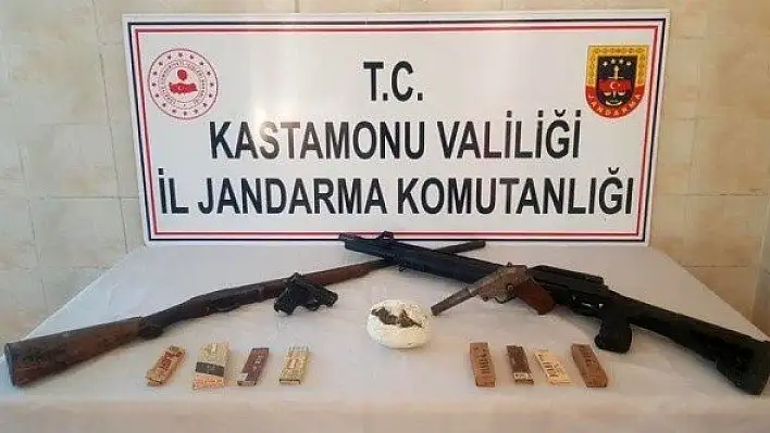 Jandarmadan uyuşturucu operasyonu: 5 tutuklama