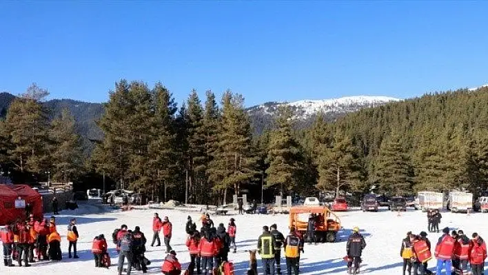 Yıldıztepe Kayak Merkezi'nde &quotkış kurtarma" tatbikatı