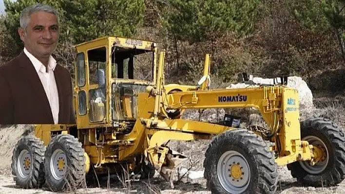 Kastamonu'da greyderin altında kalan sürücü yaşamını yitirdi