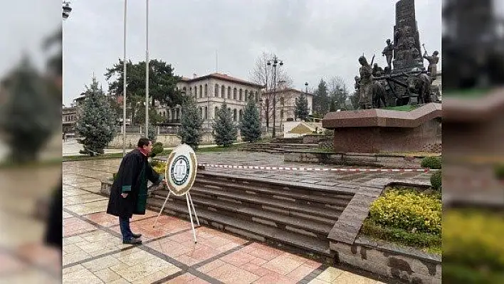 &quotAvukatın tek amiri vardır"