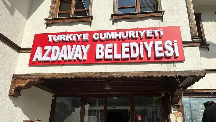 3 aydır işe gelmemiş