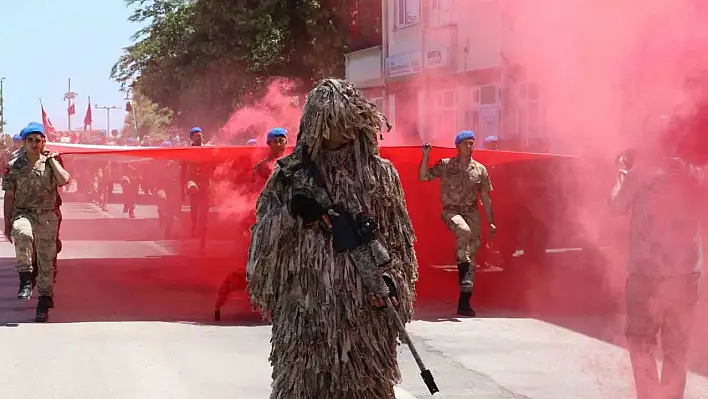 İstiklal Yolu yürüyüşü başladı