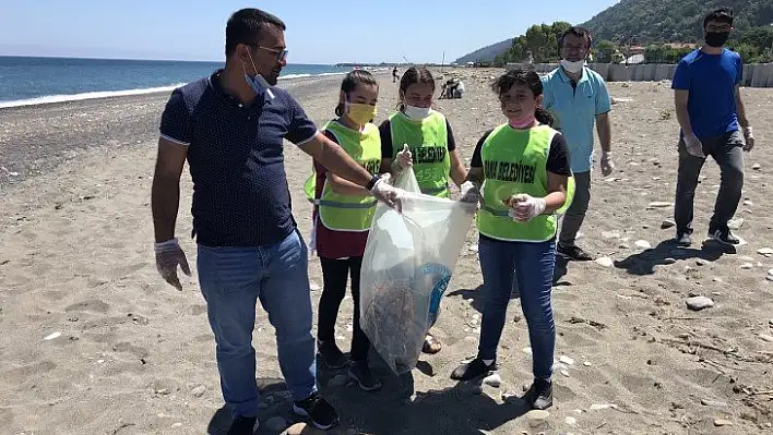 Abana'da turizm sezonu öncesi temizlik kampanyası başlatıldı