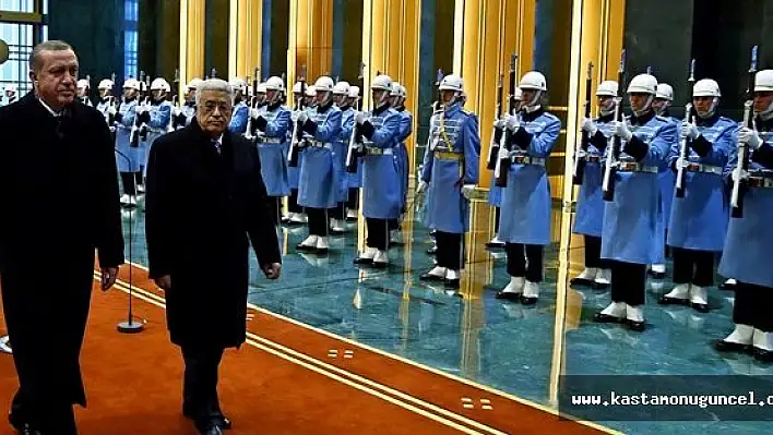 Abbas'ı Karşılama Töreninde İlkler Yaşandı