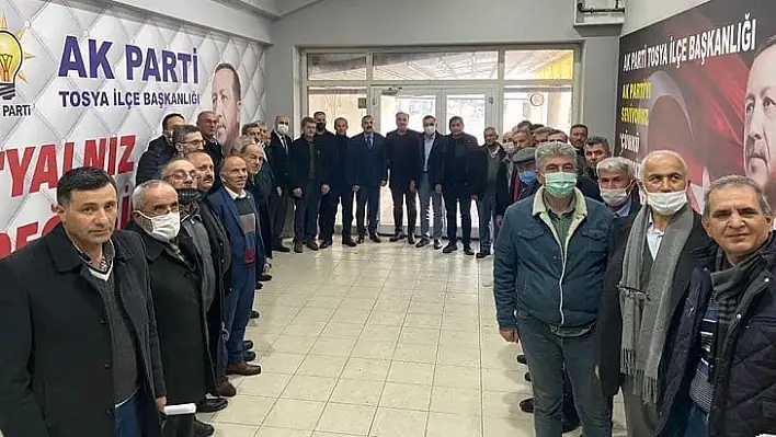 AK Parti'de muhtar toplantıları devam ediyor