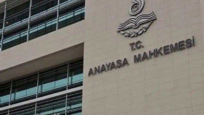 Anayasa Mahkemesi'nden Uzun Tutukluğa Tazminat Kararı 