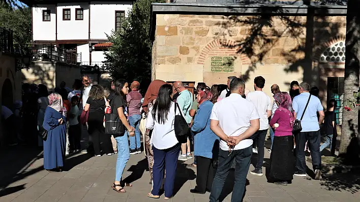 Bayramın son gününde yoğunluk yaşanıyor