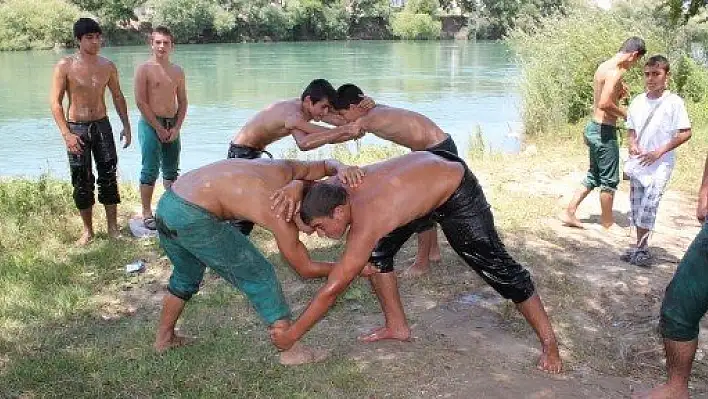 Belediye Başkanı Sözen, Kırkpınar'ın yıldızlarını ağırlıyor