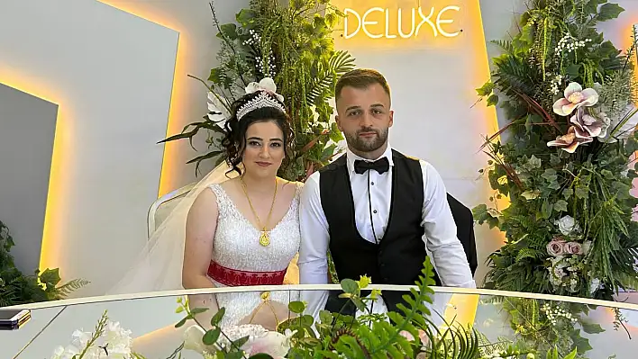 Beyzanur ve Selçuk dünyaevine girdi