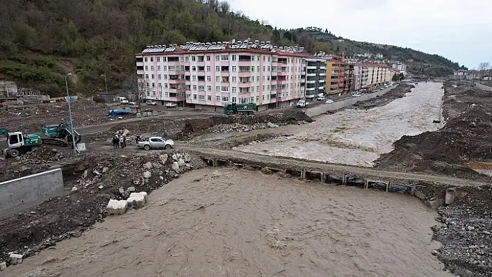 Bozkurt'ta hasar gören geçici köprü onarıldı