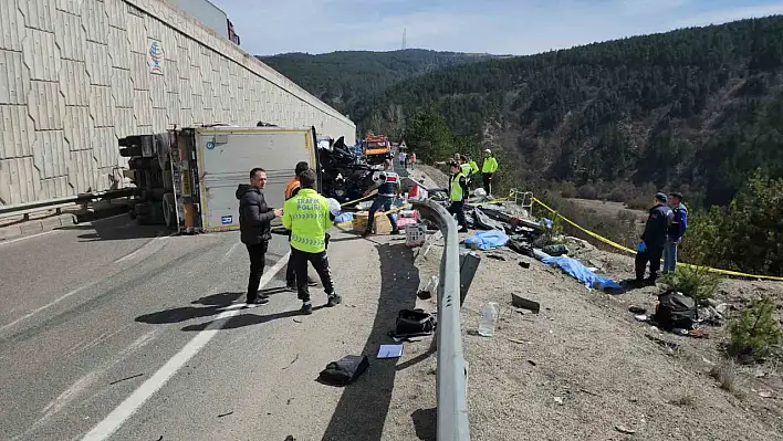 Kaza değil katliam! 4 ölü, 2'si polis 3 yaralı