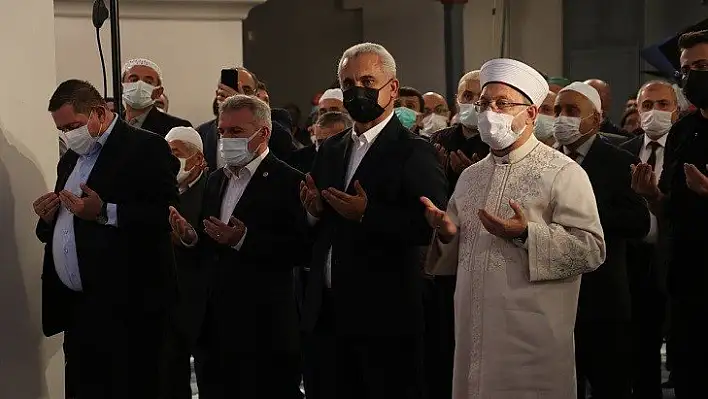 Diyanet İşleri Başkanı Erbaş, Mevlid Kandili Programı'na katıldı