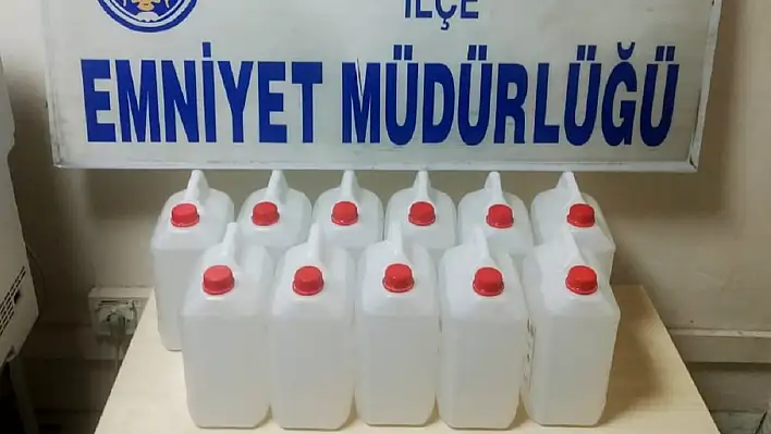 FETÖ'den ihraç edilmişti! 55 litre etil alkolle yakalandı