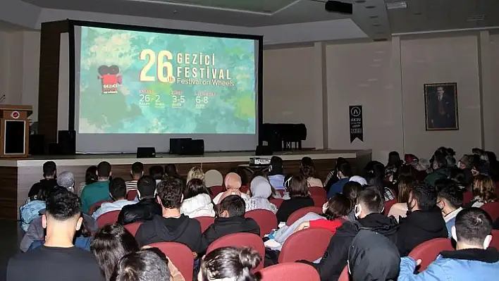 Gezici Film Festivali sinemaseverle buluştu