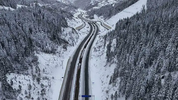 Kar kalınlığı 30 santimetreye ulaştı