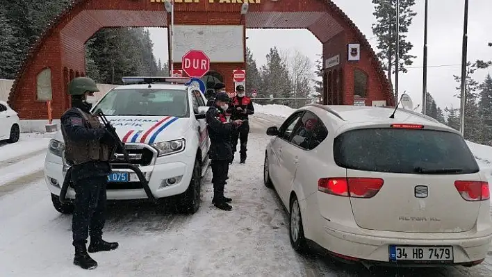 Ilgaz Dağı'ndaki kayak merkezlerinde Kovid-19 denetimi