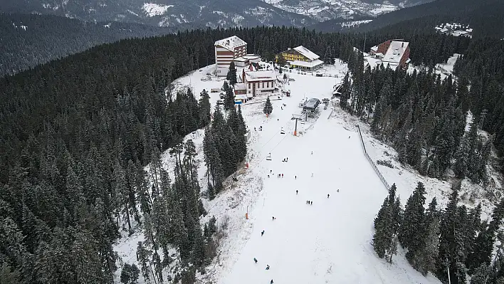 Ilgaz'daki kayak merkezlerinde kar kalınlığı