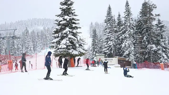 Ilgaz kayak merkezlerinde kar kalınlığı