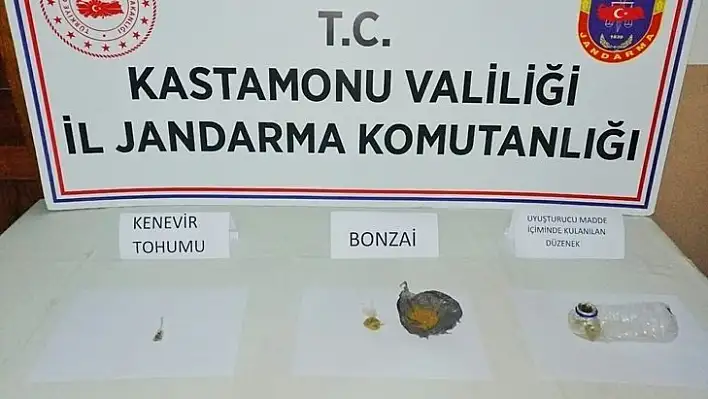 Jandarma uyuşturucu tacirlerine göz açtırmıyor