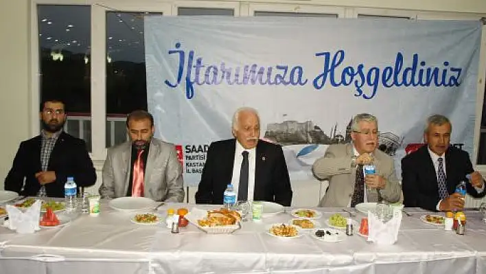 Kamalak, Kastamonu'da iftara katıldı