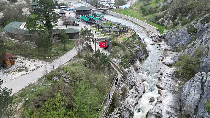 Kanyonları 15 bin kişi ziyaret etti