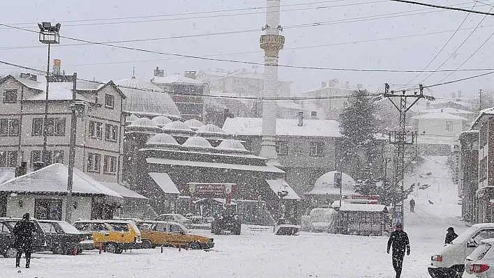 Kar yağışı yoğunlaştı