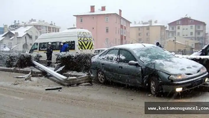 Kar Yağışı, Kastamonu'da Hayatı Felç Etti