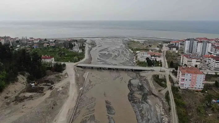 Abana'da doğalgaz altyapı çalışmaları başladı