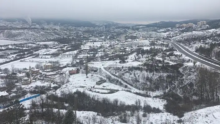 Kastamonu'da kar etkili oluyor